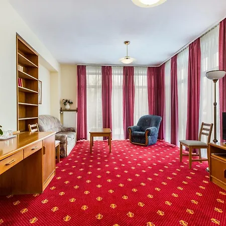 Excelsior 3*