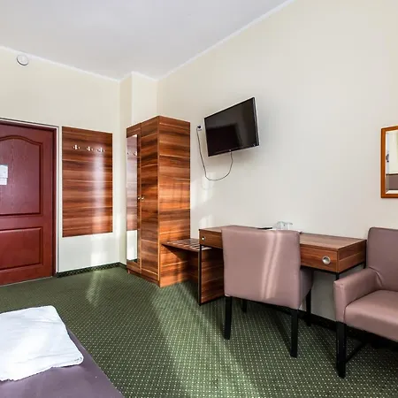 威拉怡东酒店 3*