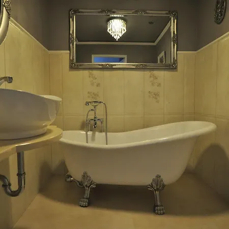 威拉怡东酒店 住宿加早餐酒店 3*