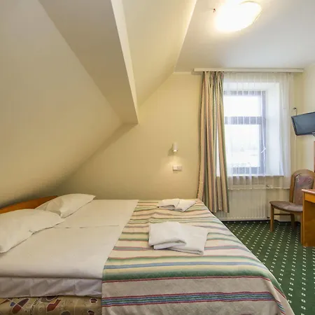 威拉怡东酒店 住宿加早餐酒店 3*